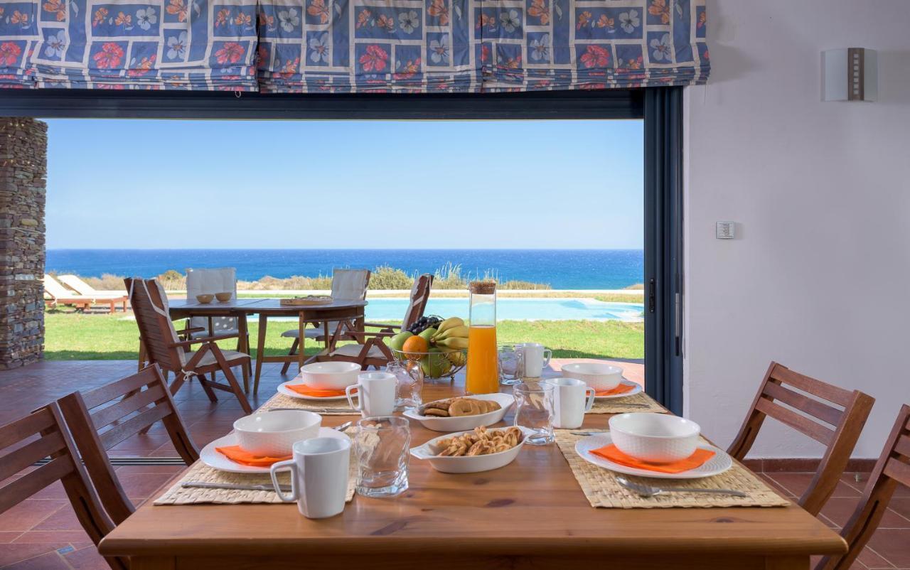 Cristelia Seafront & Pool Villa Лакания Экстерьер фото